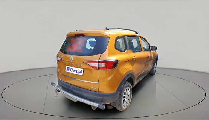 2020 Renault TRIBER RXL MT, Petrol, Manual, 2,04,547 km, exterior