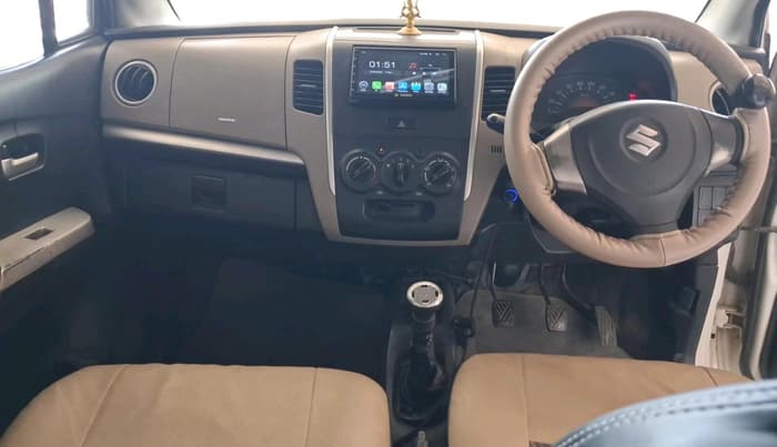 2016 Maruti Wagon R 1.0 LXI CNG, CNG, Manual, 1,00,624 km, interior