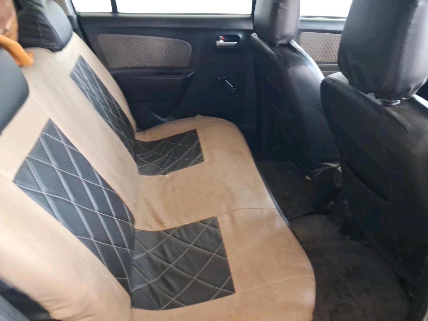 2016 Maruti Wagon R 1.0 LXI CNG, CNG, Manual, 1,00,624 km, interior