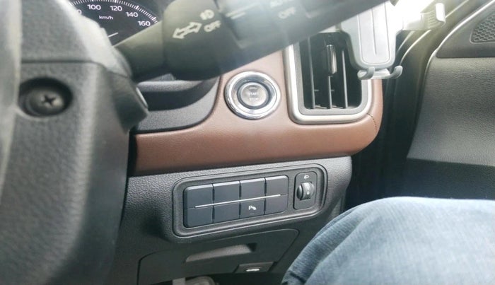 2022 Mahindra SCORPIO-N Z8 L PETROL MT 7 STR, Petrol, Manual, 60,430 km, interior