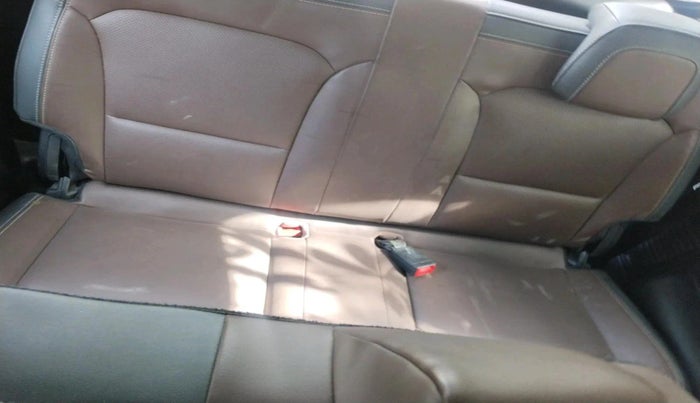 2022 Mahindra SCORPIO-N Z8 L PETROL MT 7 STR, Petrol, Manual, 60,430 km, interior