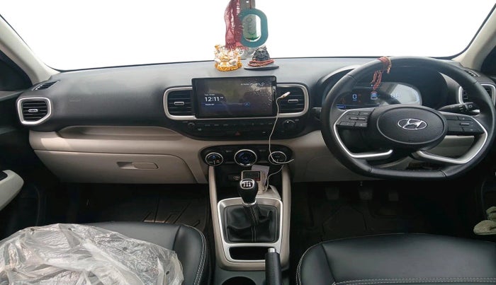 2023 Hyundai VENUE SX 1.2 PETROL, Petrol, Manual, 7,952 km, interior