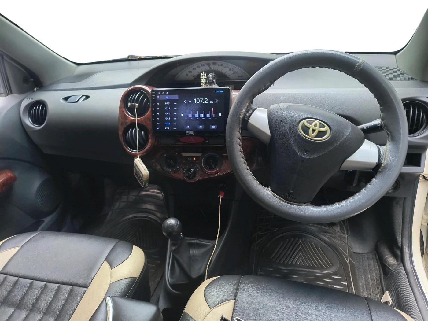 2012 Toyota Etios G SP, Petrol, Manual, 1,07,680 km, interior