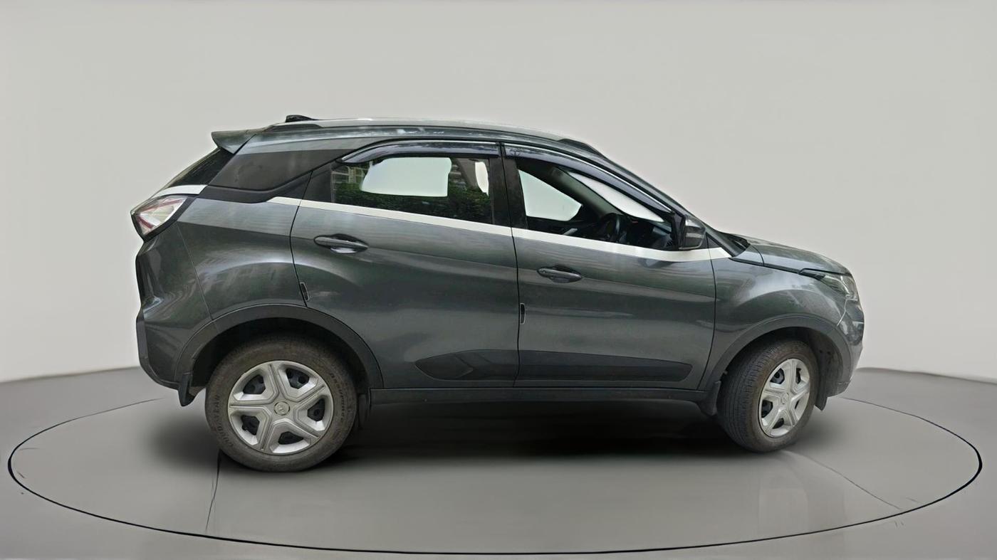 2022 Tata NEXON XM SUNROOF PETROL, Petrol, Manual, 24,150 km, exterior