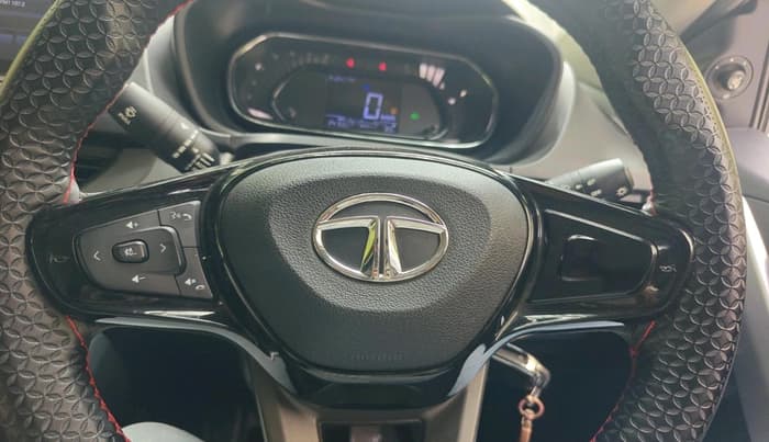 2022 Tata NEXON XM SUNROOF PETROL, Petrol, Manual, 24,150 km, interior