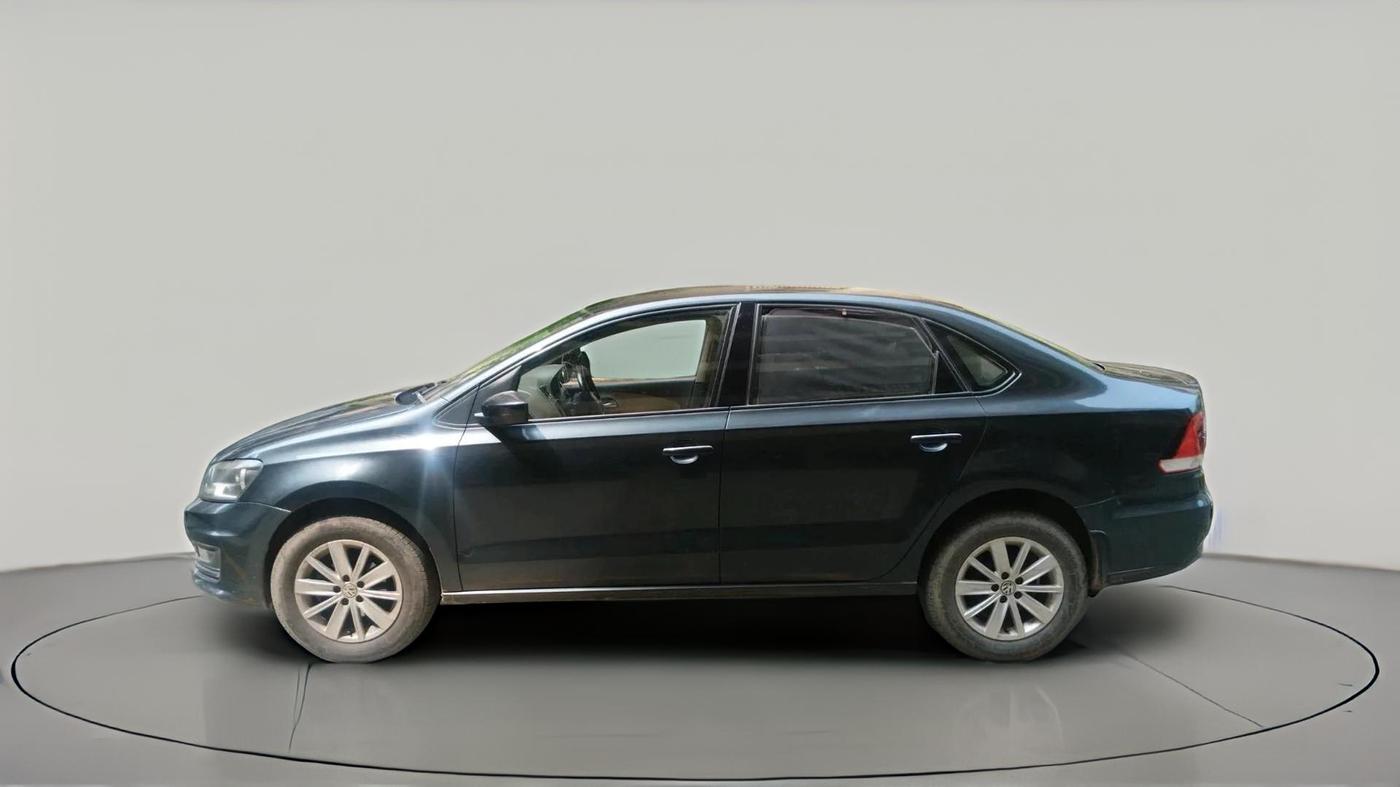 2016 Volkswagen Vento HIGHLINE 1.5 AT, Diesel, Automatic, 1,39,271 km, exterior