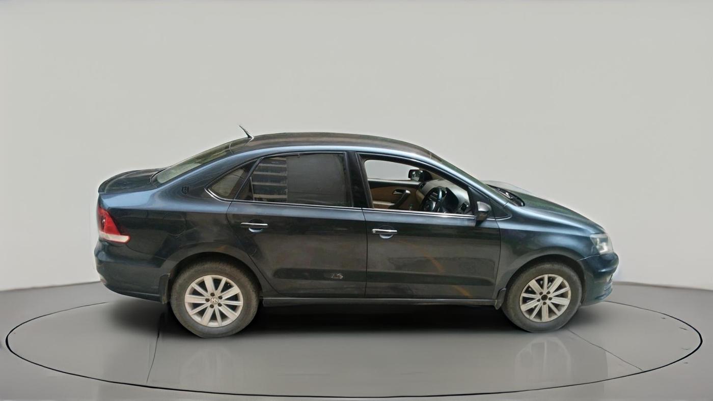 2016 Volkswagen Vento HIGHLINE 1.5 AT, Diesel, Automatic, 1,39,271 km, exterior