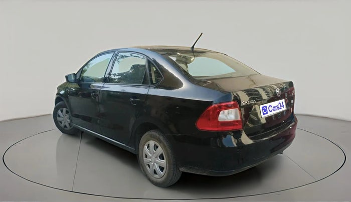 2013 Skoda Rapid AMBITION 1.6 MPI MT, Petrol, Manual, 27,366 km, exterior