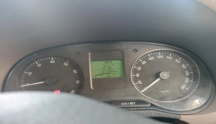 2013 Skoda Rapid AMBITION 1.6 MPI MT, Petrol, Manual, 27,366 km, interior