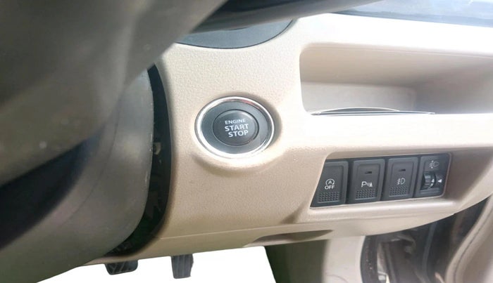 2017 Maruti Ciaz ZETA DIESEL 1.3, Diesel, Manual, 1,89,718 km, interior