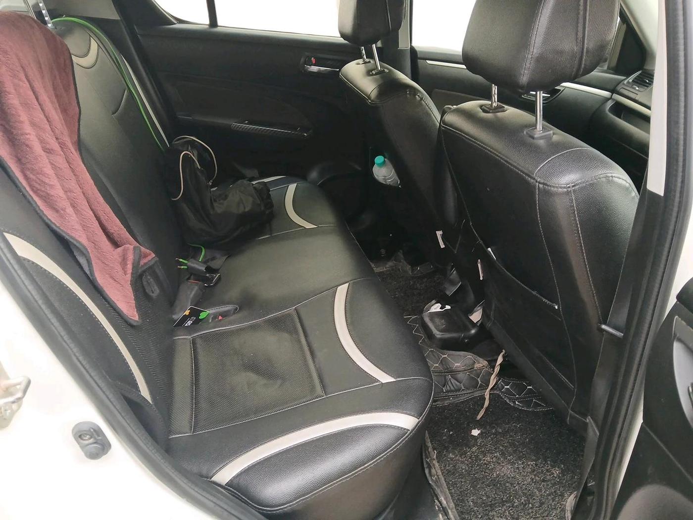 2017 Maruti Swift VXI, Petrol, Manual, 93,671 km, interior