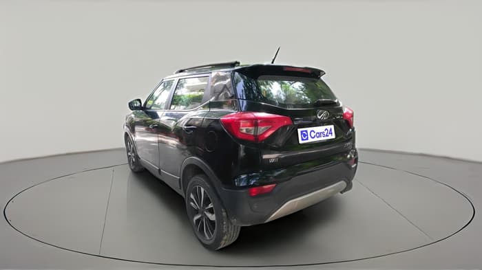 2021 Mahindra XUV300 W8 (O) 1.2 PETROL, Petrol, Manual, 45,619 km, exterior