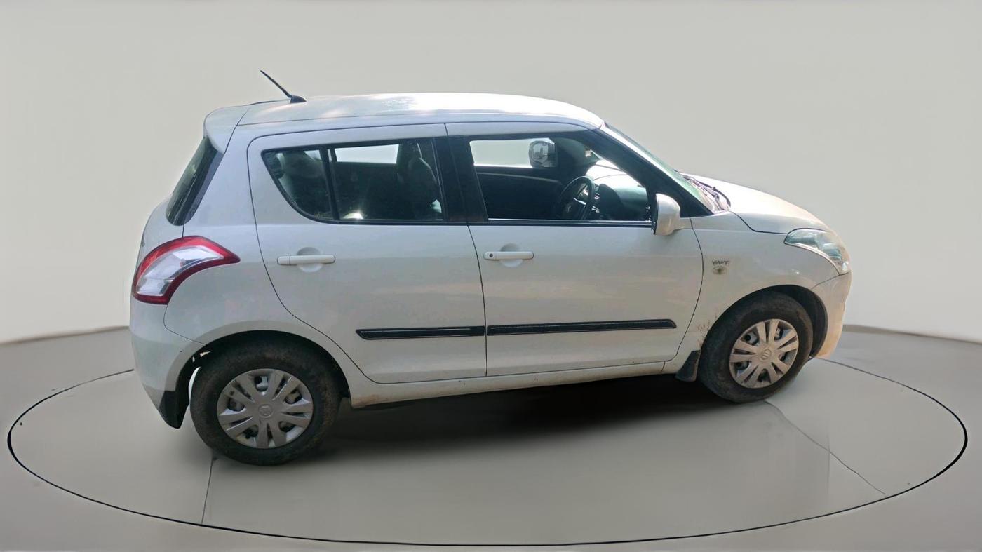 2017 Maruti Swift LXI (O), Petrol, Manual, 44,189 km, exterior
