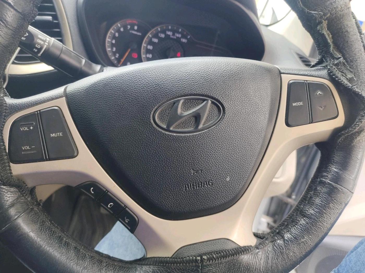 2020 Hyundai NEW SANTRO SPORTZ MT, Petrol, Manual, 84,603 km, interior