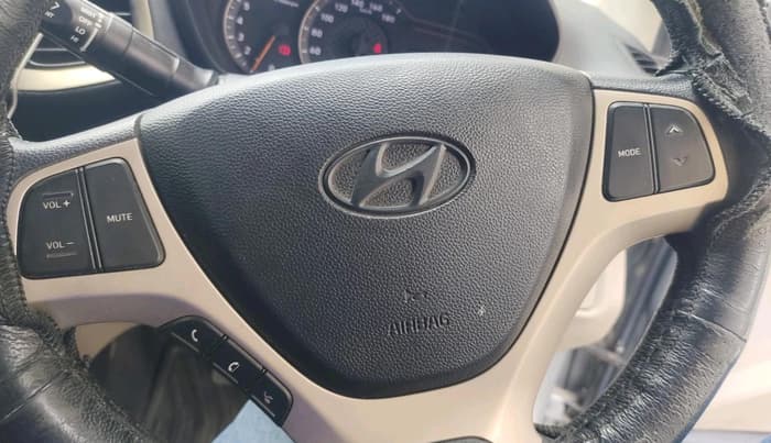 2020 Hyundai NEW SANTRO SPORTZ MT, Petrol, Manual, 84,603 km, interior