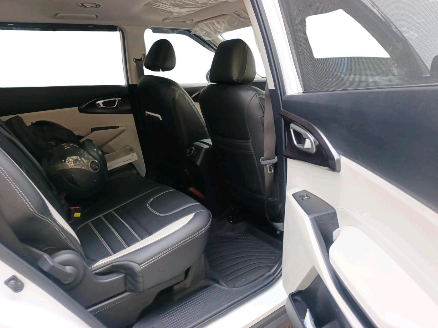 2025 KIA Carens Clavis HTK Plus (O) 1.5 Turbo Petrol DCT, Petrol, Automatic, 10,205 km, interior