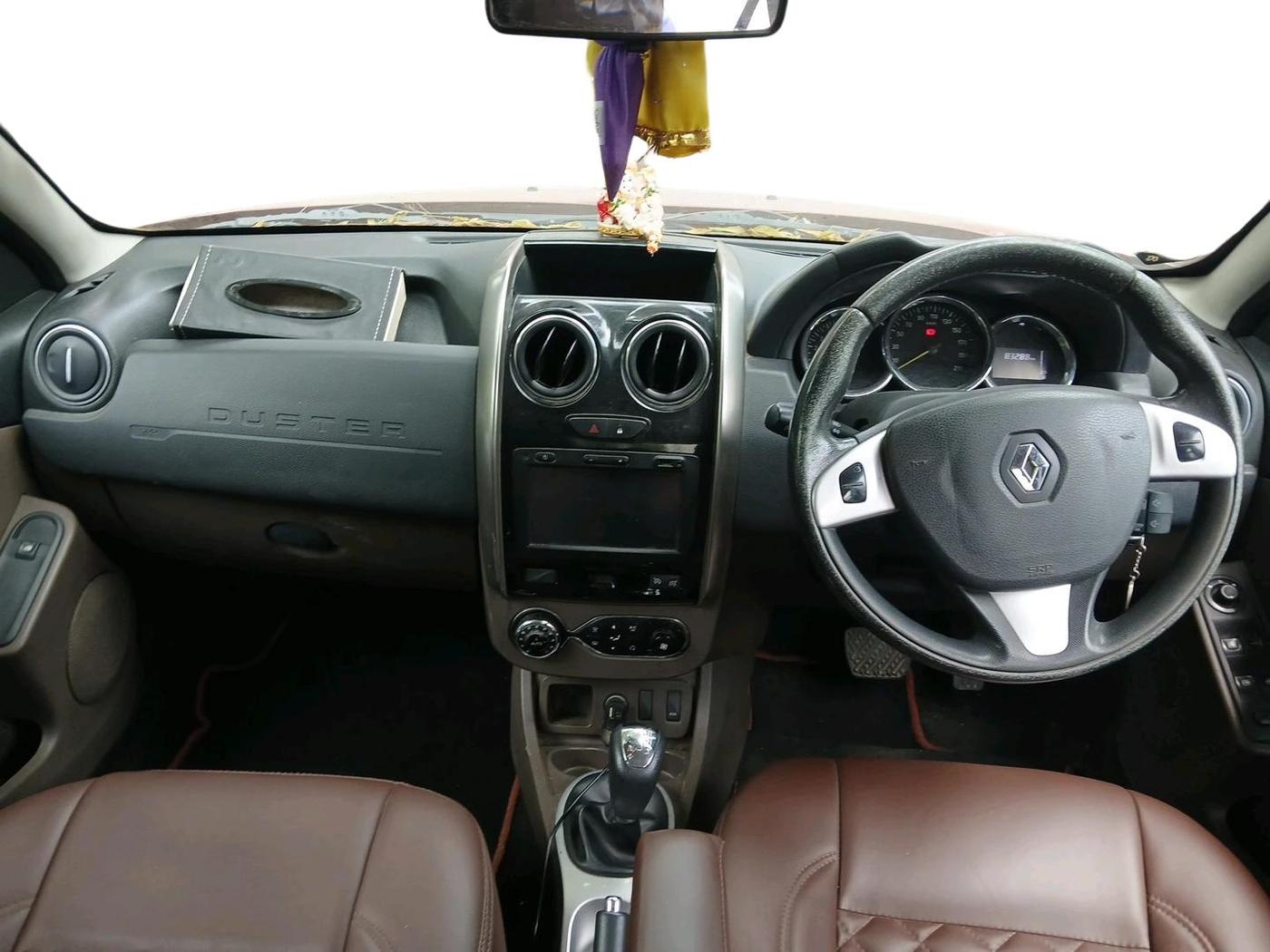 2016 Renault Duster 110 PS RXS 4X2 AMT DIESEL, Diesel, Automatic, 83,288 km, interior