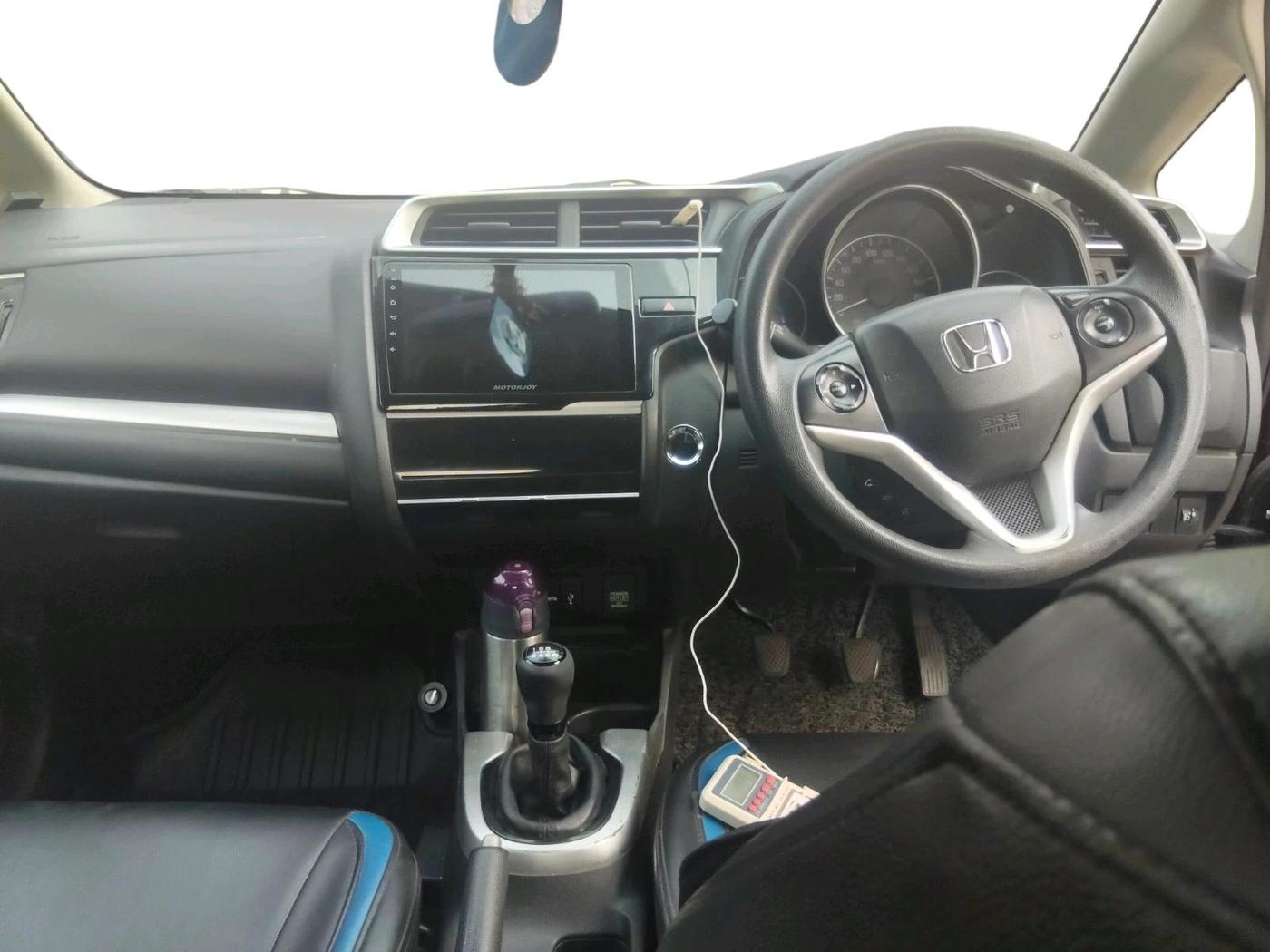 2018 Honda WR-V 1.5L I-DTEC VX MT, Diesel, Manual, 1,48,050 km, interior