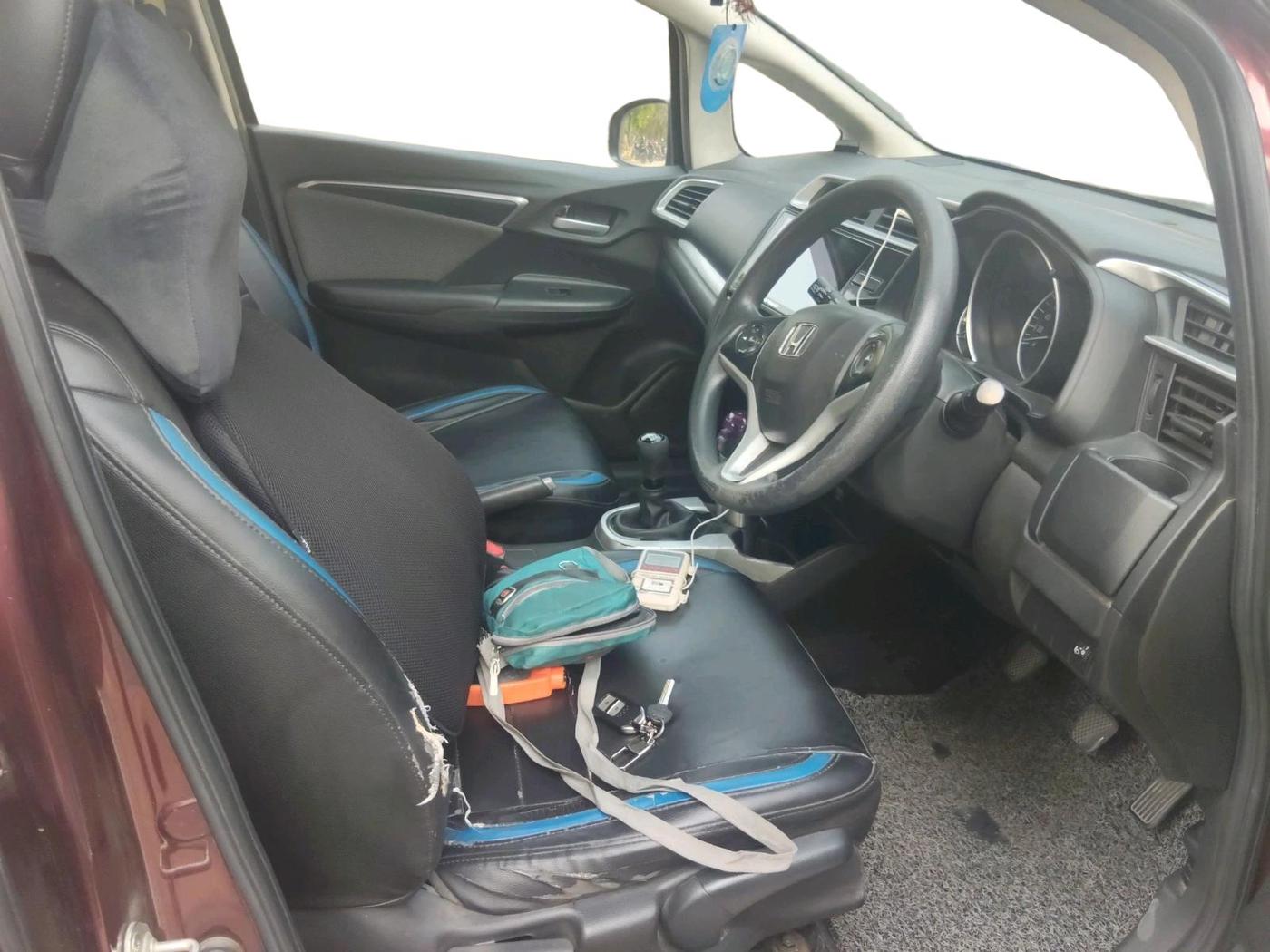 2018 Honda WR-V 1.5L I-DTEC VX MT, Diesel, Manual, 1,48,050 km, interior