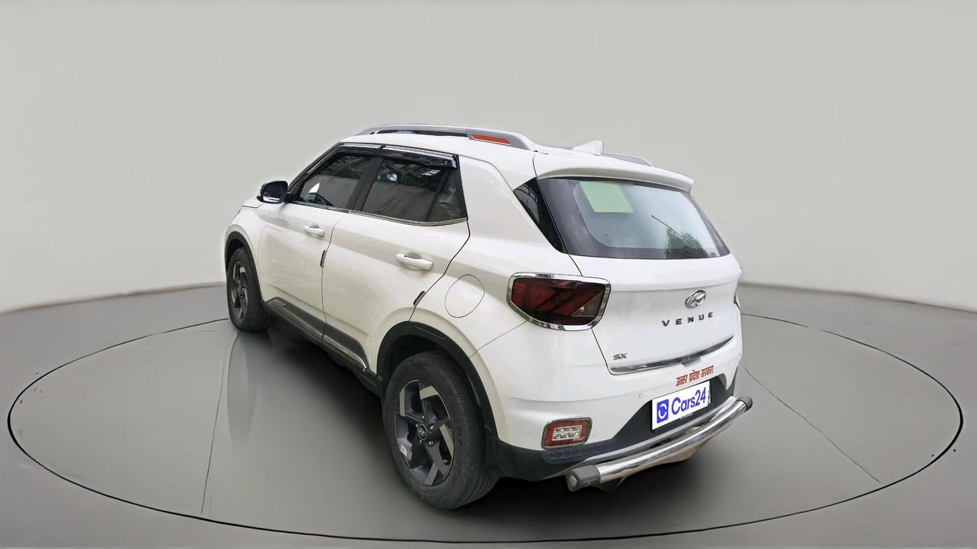 2021 Hyundai VENUE SX 1.5 CRDI, Diesel, Manual, 62,886 km, exterior