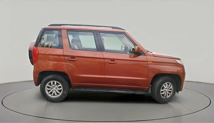 2016 Mahindra TUV300 T8 AMT, Diesel, Automatic, 82,893 km, exterior