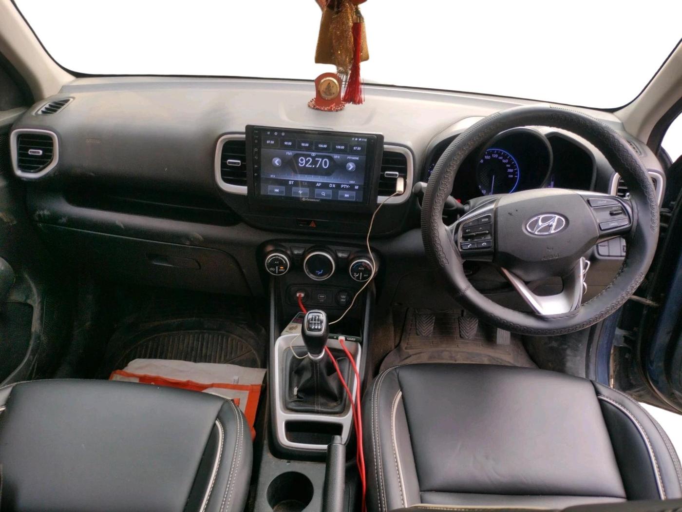 2021 Hyundai VENUE SX 1.0 TURBO, Petrol, Manual, 78,614 km, interior