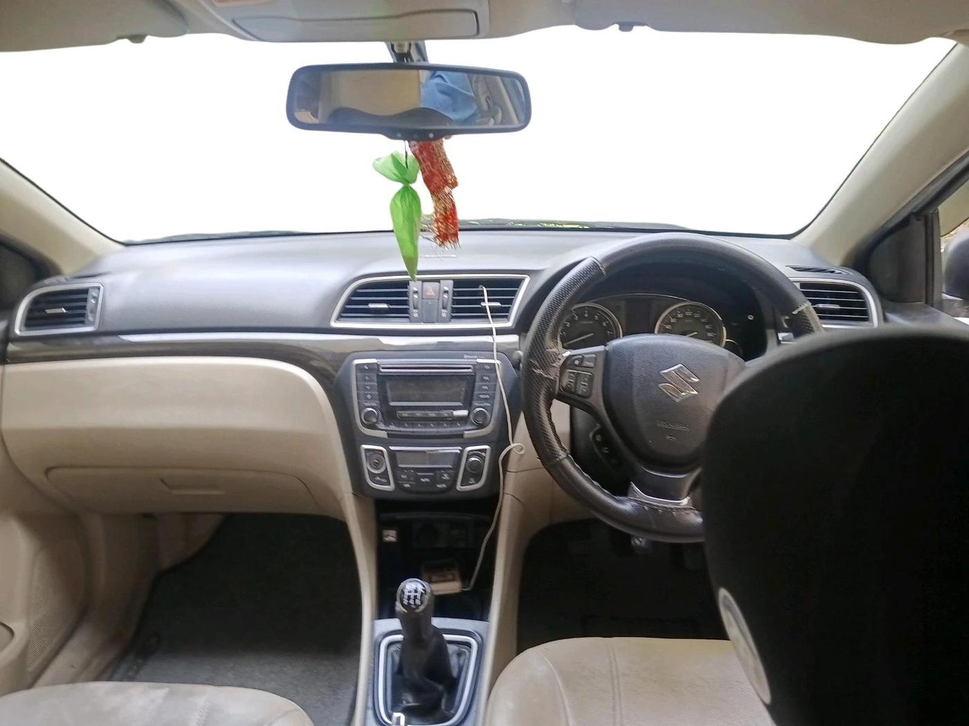 2015 Maruti Ciaz ZXI, Petrol, Manual, 76,519 km, interior