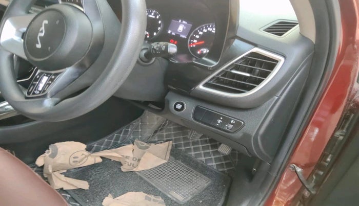 2021 KIA SELTOS HTK PLUS 1.5 IMT, Petrol, Manual, 77,397 km, interior