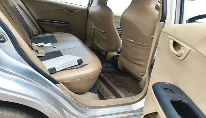 2014 Honda Amaze 1.2L I-VTEC S, Petrol, Manual, 93,184 km, interior