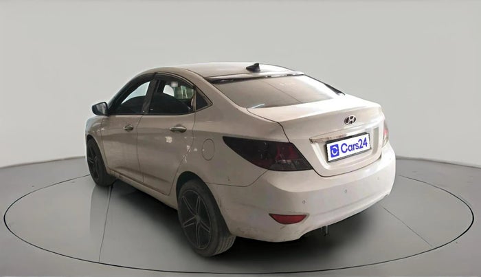 2014 Hyundai Verna FLUIDIC 1.6 VTVT SX, Petrol, Manual, 1,02,926 km, exterior