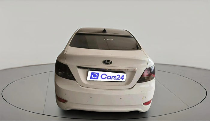 2014 Hyundai Verna FLUIDIC 1.6 VTVT SX, Petrol, Manual, 1,02,926 km, exterior