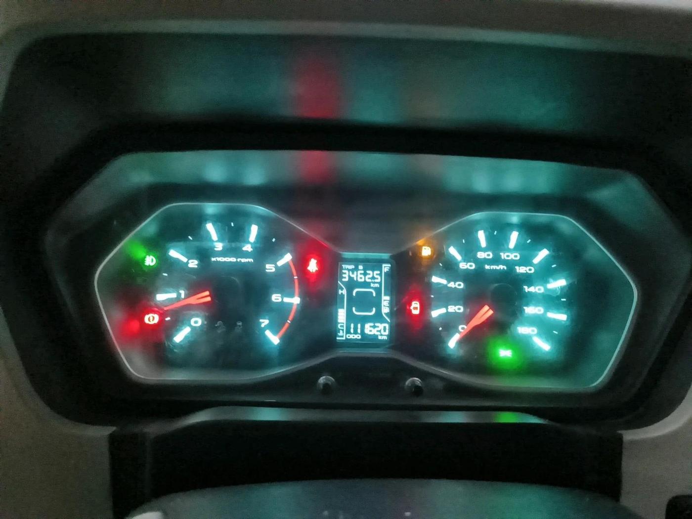 2022 Mahindra SCORPIO CLASSIC S11 7STR, Diesel, Manual, 1,11,620 km, interior