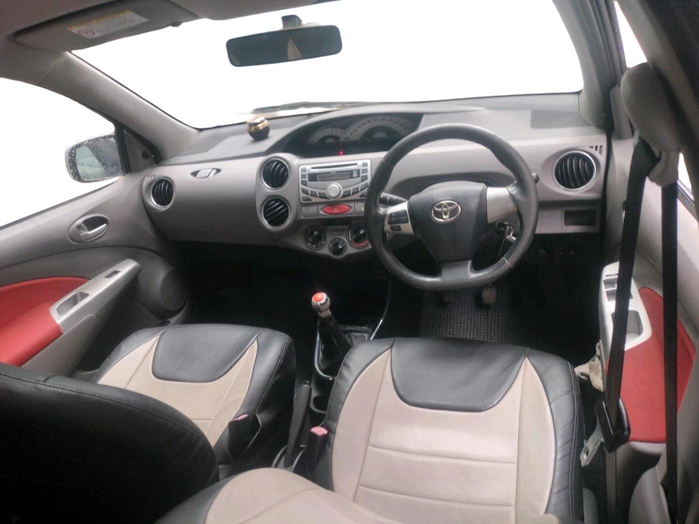2011 Toyota Etios VX, Petrol, Manual, 30,310 km, interior