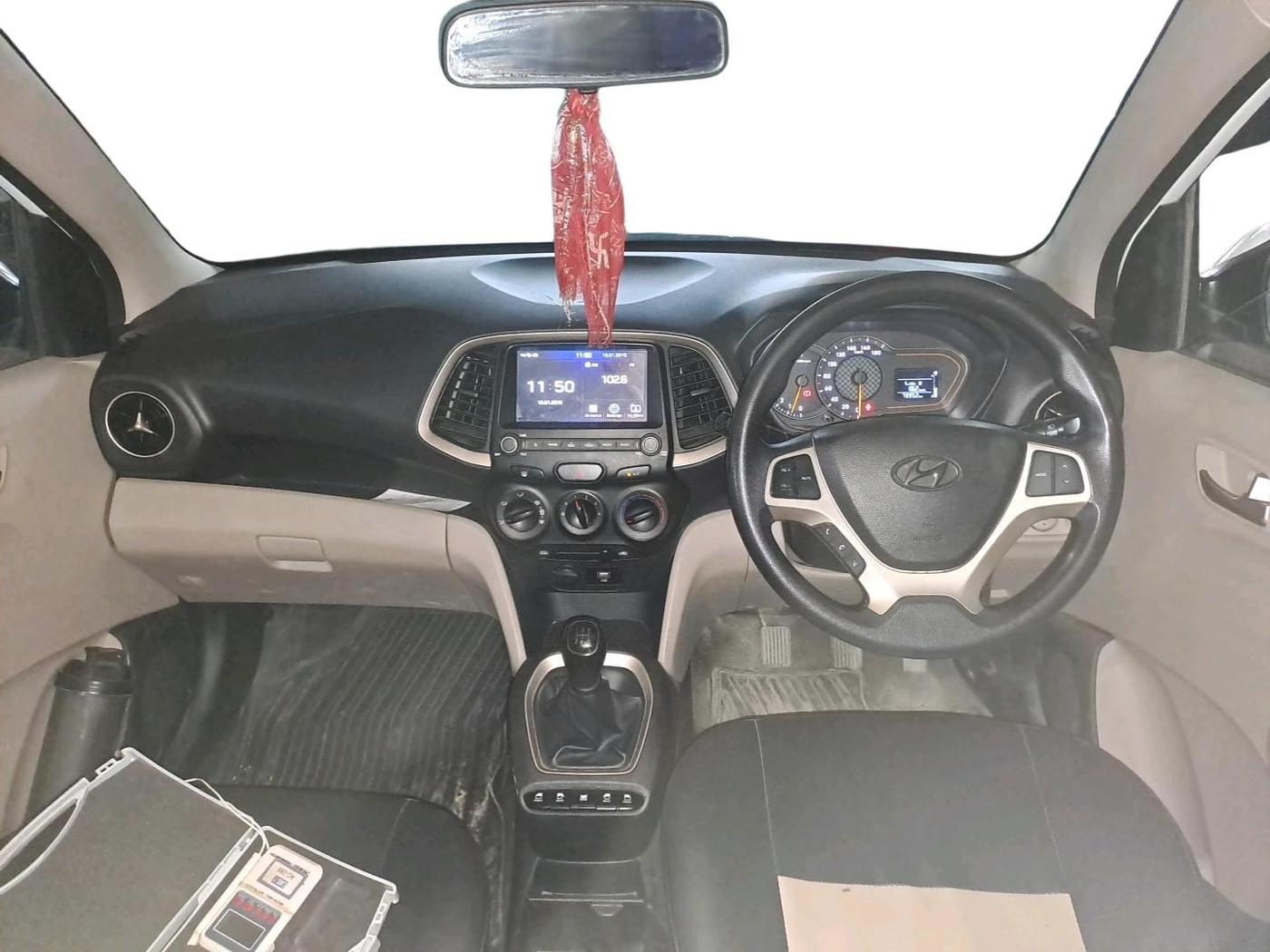 2019 Hyundai NEW SANTRO SPORTZ MT, Petrol, Manual, 79,952 km, interior