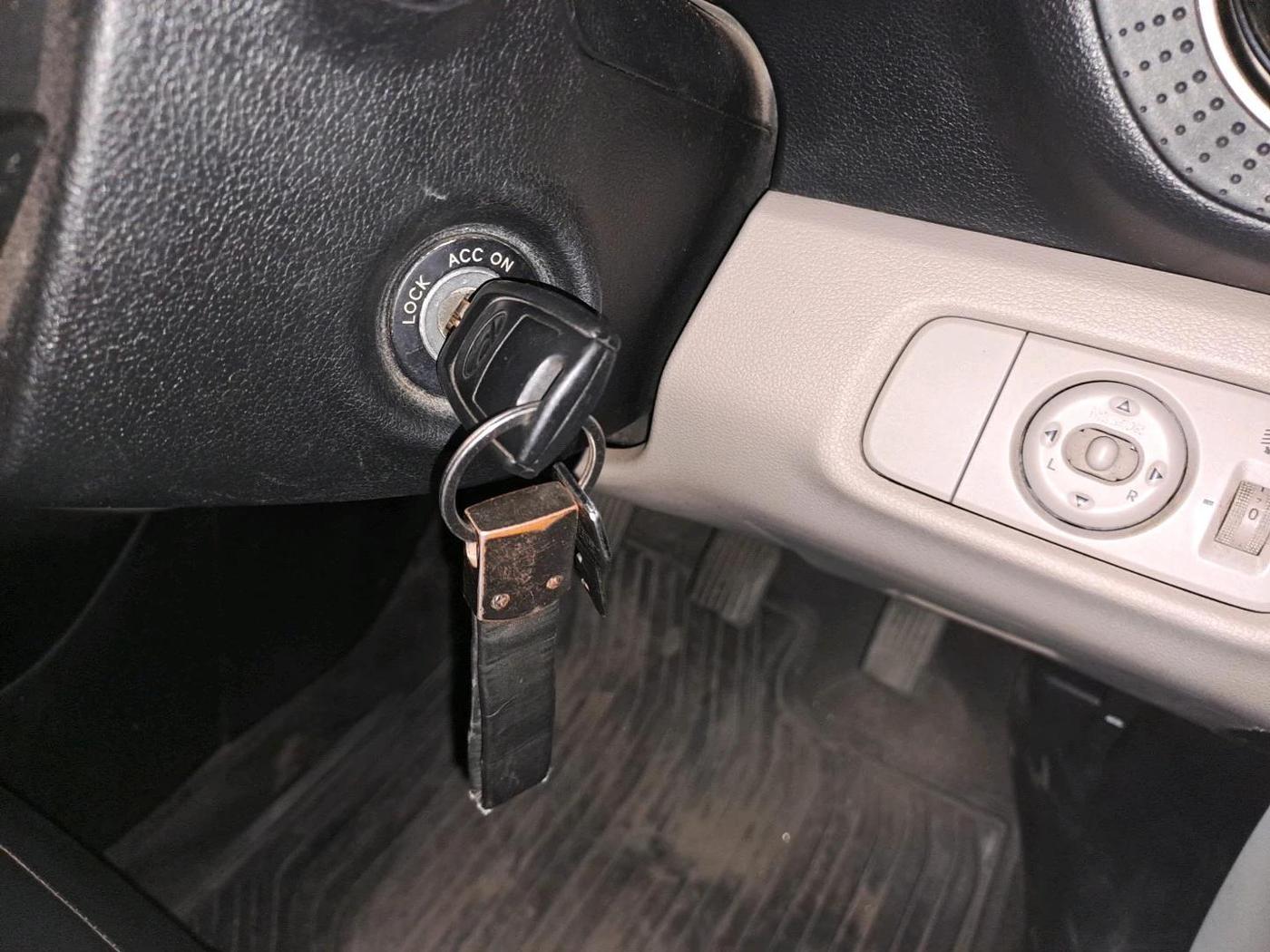 2019 Hyundai NEW SANTRO SPORTZ MT, Petrol, Manual, 79,952 km, interior