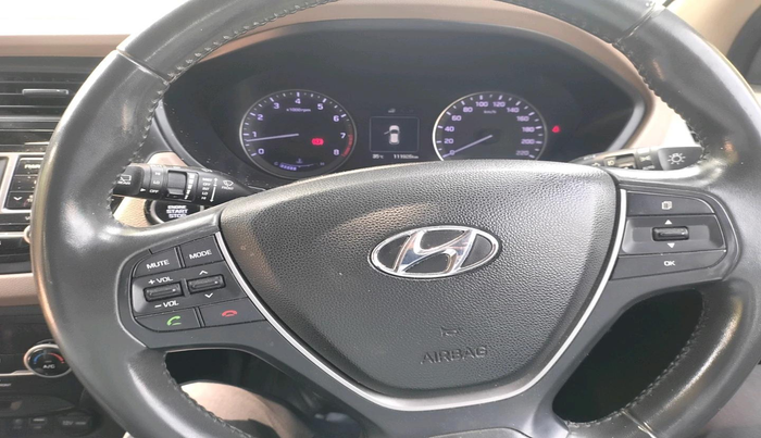 2016 Hyundai Elite i20 ASTA 1.2 (O), Petrol, Manual, 1,11,926 km, interior