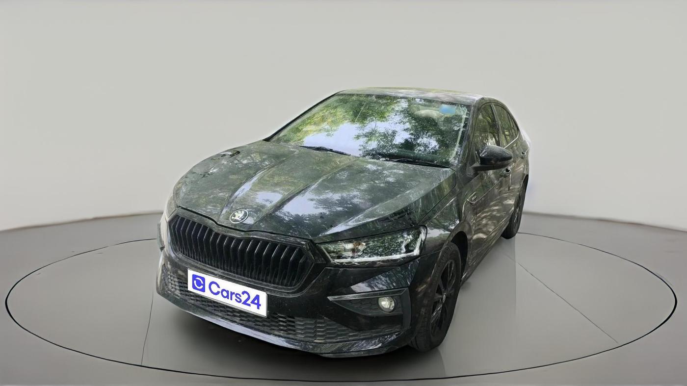 2025 Skoda SLAVIA Sportline 1.0L TSI AT, Petrol, Automatic, 17,946 km, exterior