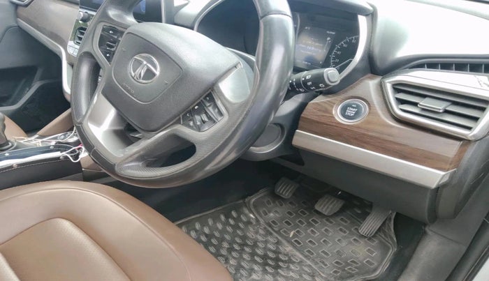 2019 Tata Harrier XZ 2.0L, Diesel, Manual, 75,459 km, interior