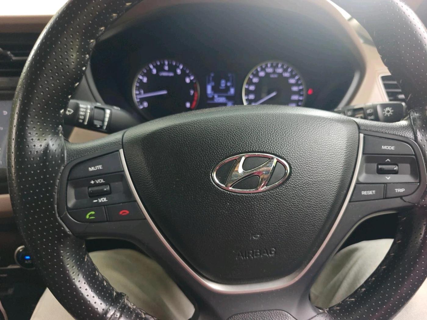 2017 Hyundai Elite i20 ASTA 1.2, Petrol, Manual, 53,826 km, interior