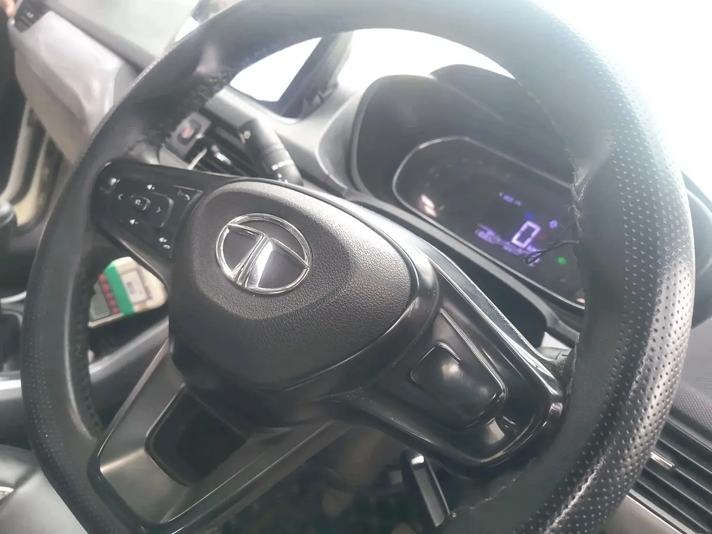2021 Tata NEXON XE PETROL, CNG, Manual, 1,10,356 km, interior