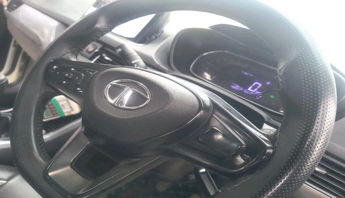 2021 Tata NEXON XE PETROL, CNG, Manual, 1,10,356 km, interior