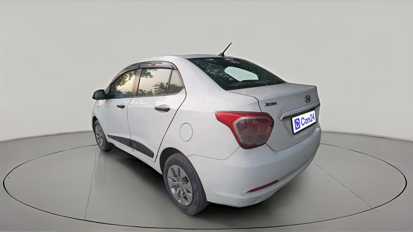 2016 Hyundai Xcent BASE 1.2, CNG, Manual, 87,107 km, exterior