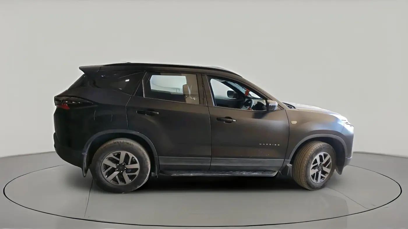 2025 Tata Harrier PURE PLUS S DARK EDITION AT, Diesel, Automatic, 35,167 km, exterior