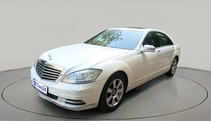 2013 Mercedes Benz S Class S300 L, Petrol, Automatic, 1,43,932 km, exterior