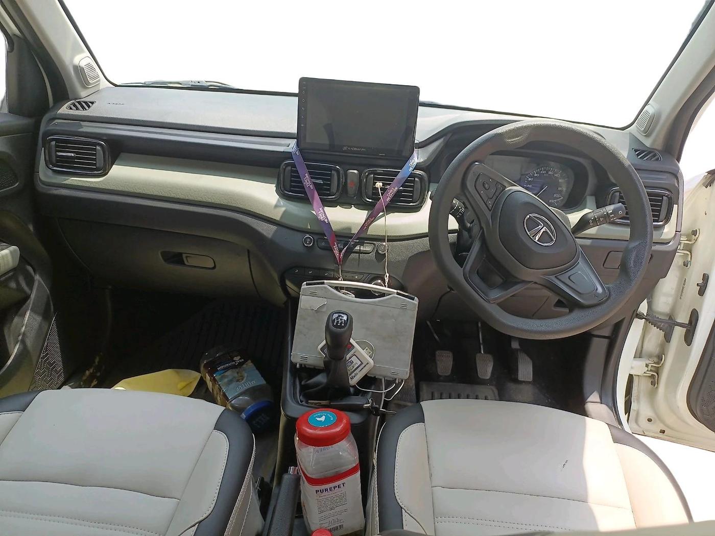 2023 Tata PUNCH ADVENTURE MT, Petrol, Manual, 24,059 km, interior