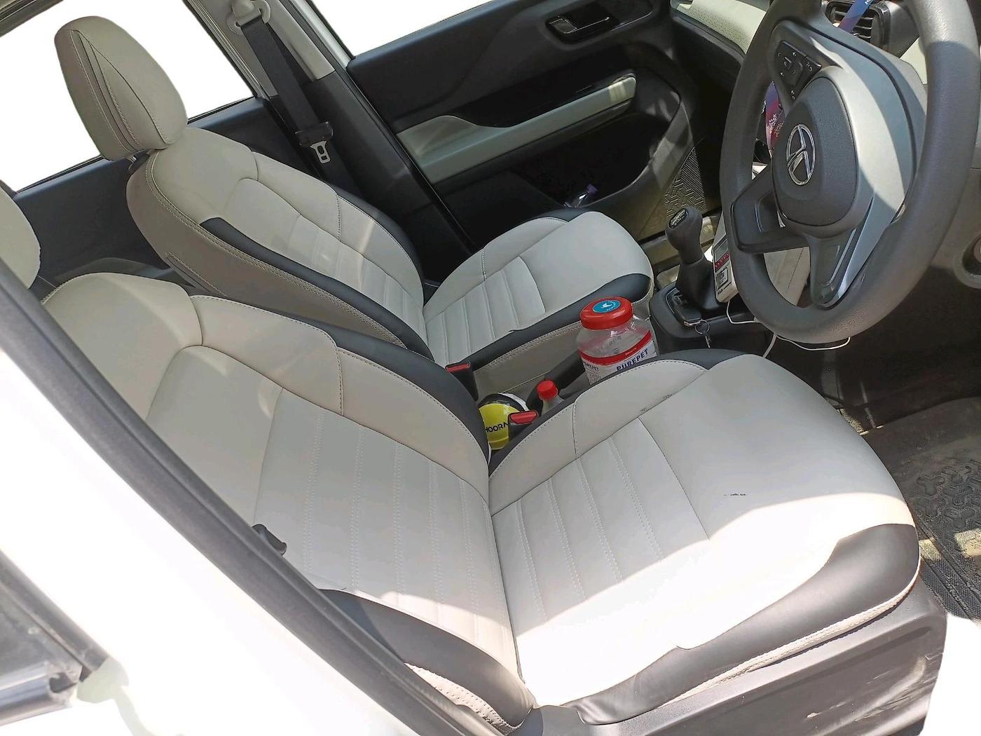 2023 Tata PUNCH ADVENTURE MT, Petrol, Manual, 24,059 km, interior