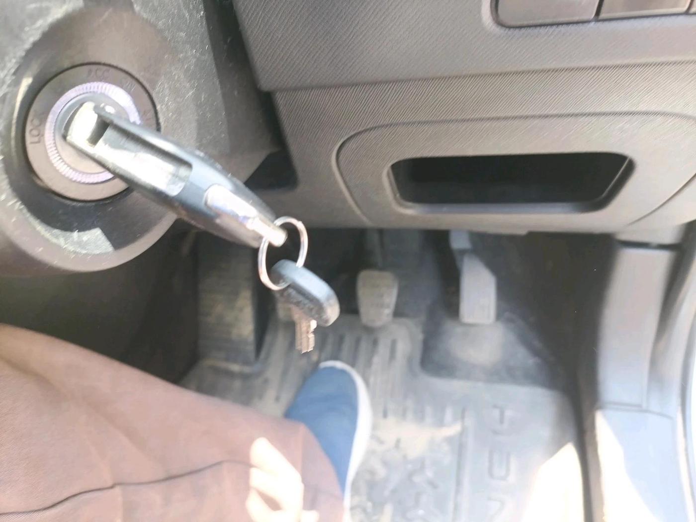 2023 Tata PUNCH ADVENTURE MT, Petrol, Manual, 24,059 km, interior