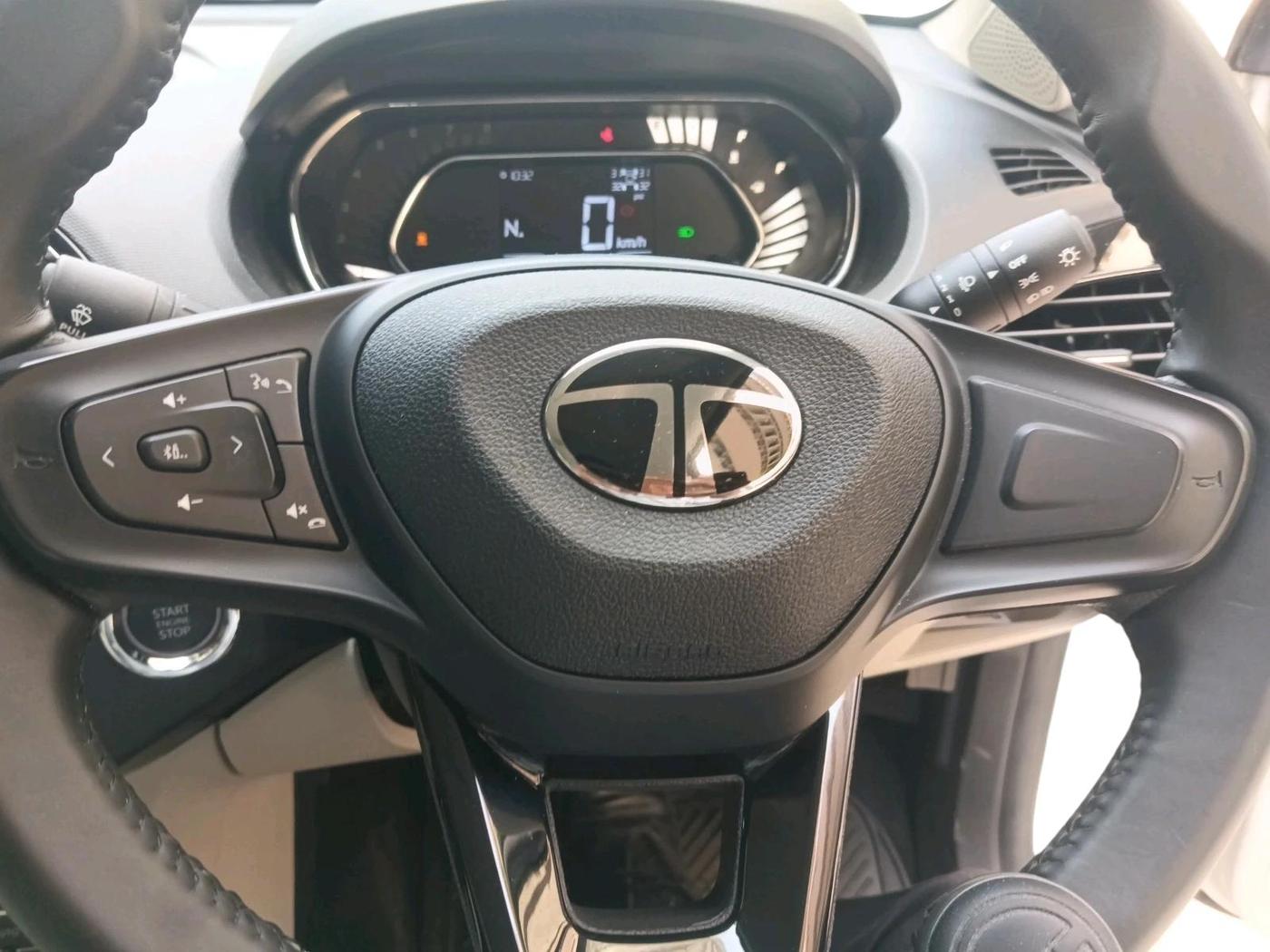 2024 Tata TIGOR XZA Plus iCNG , CNG, Automatic, 10,969 km, interior