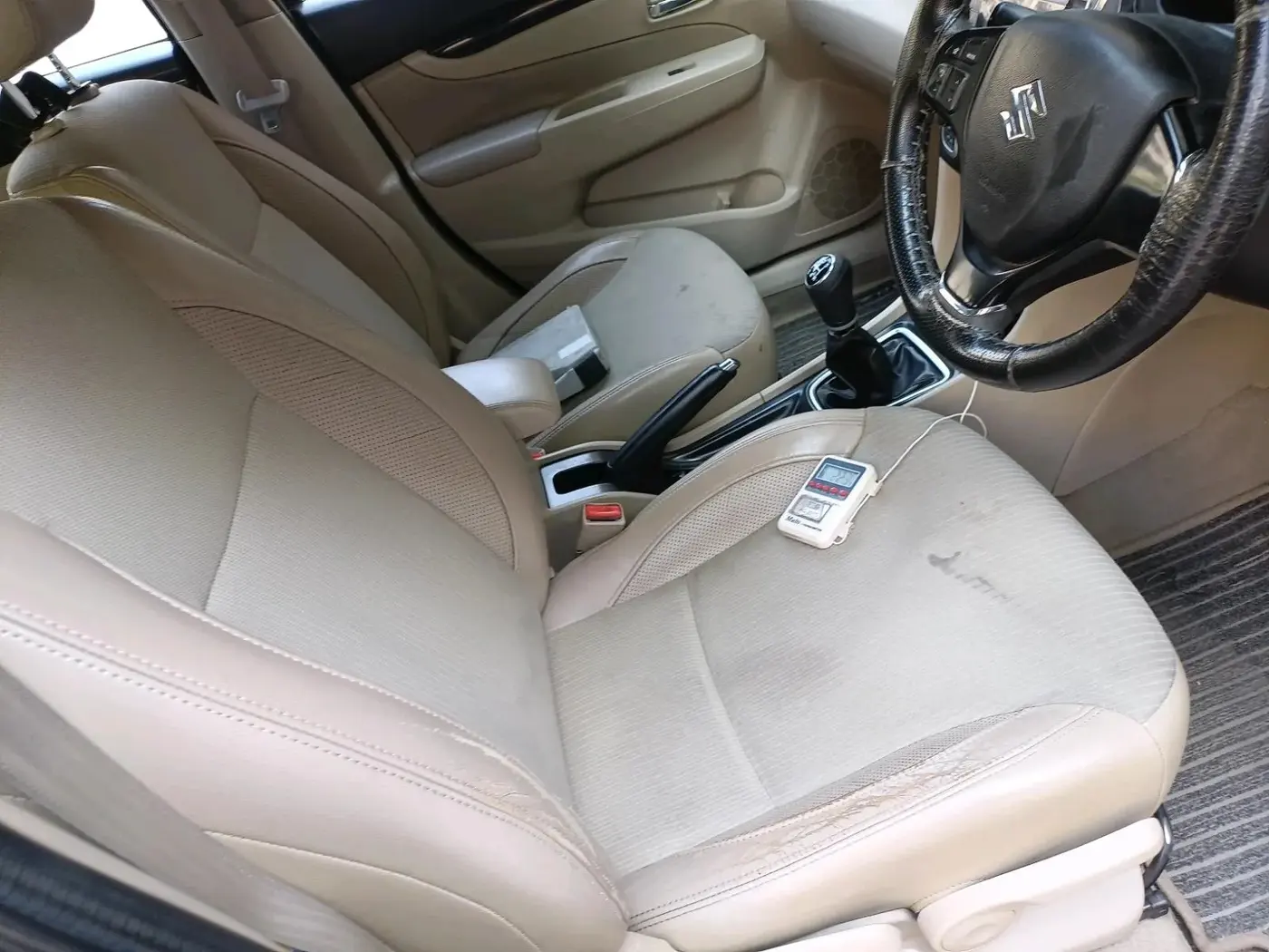 2016 Maruti Ciaz ZDI SHVS, Diesel, Manual, 1,50,606 km, interior