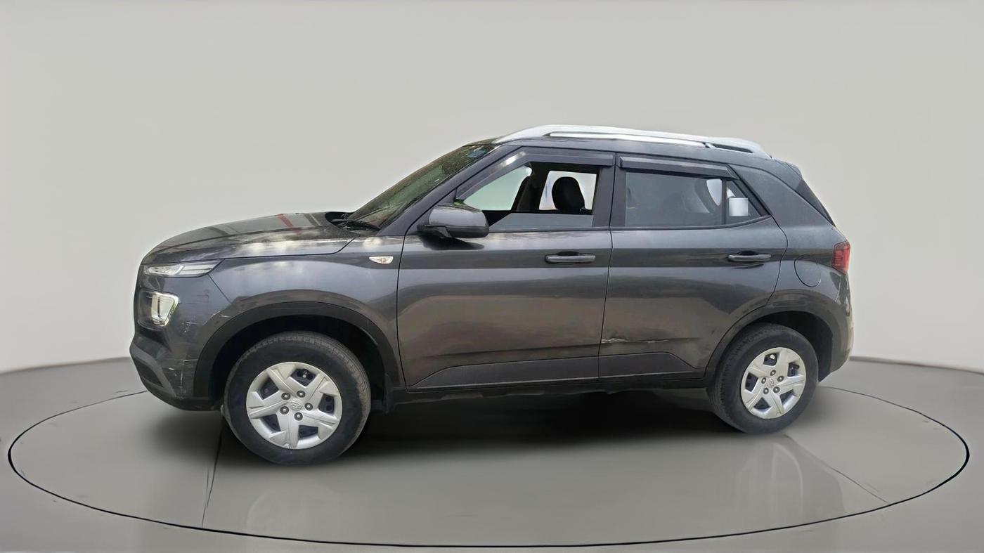 2020 Hyundai VENUE S 1.2, Petrol, Manual, 18,292 km, exterior